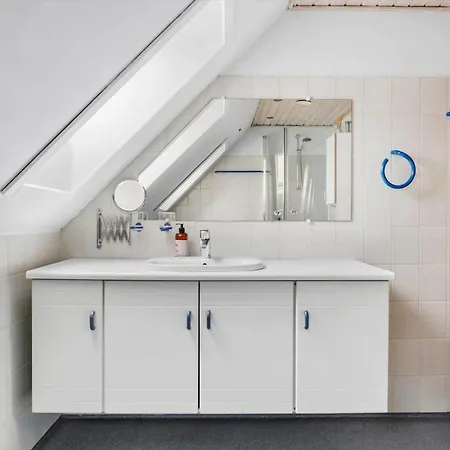 4786-ronne-brobakken-1 * Rønne